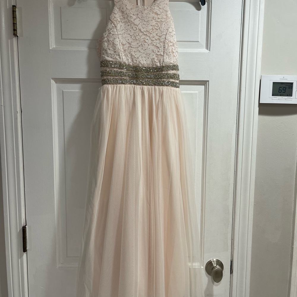 Elegant Lace Kids Dress in Pale Brush/Cream